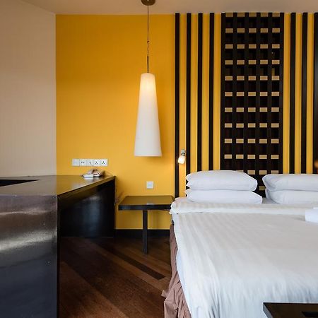 New Town Resort Suites At Pyramid Tower ซูบังจายา ภายนอก รูปภาพ